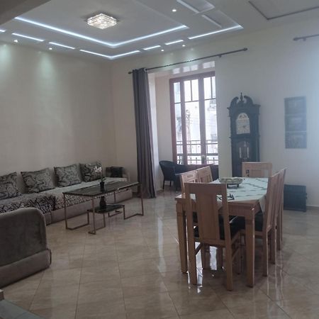 Appartement Neoclassique Centre-Ville 卡萨布兰卡 外观 照片